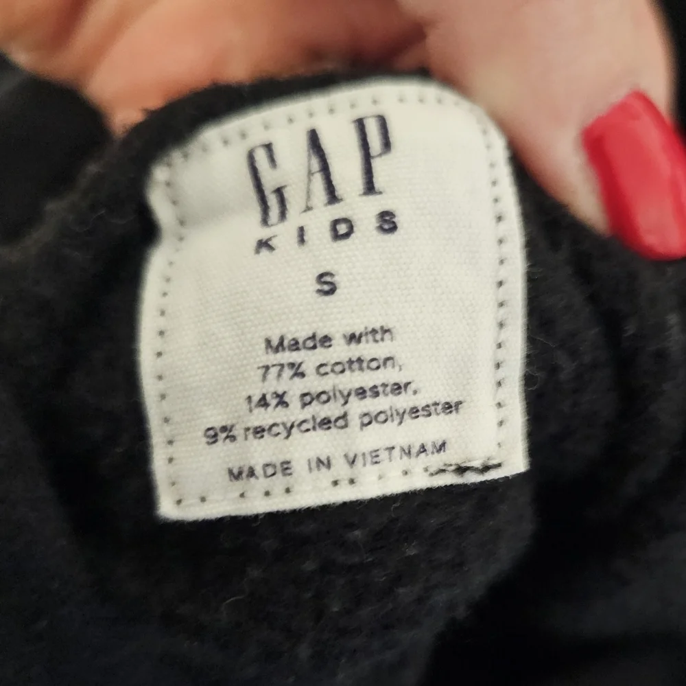 Old Navy Jacket & GAP Sweat Shirt Little Boys Size S and S 6-7